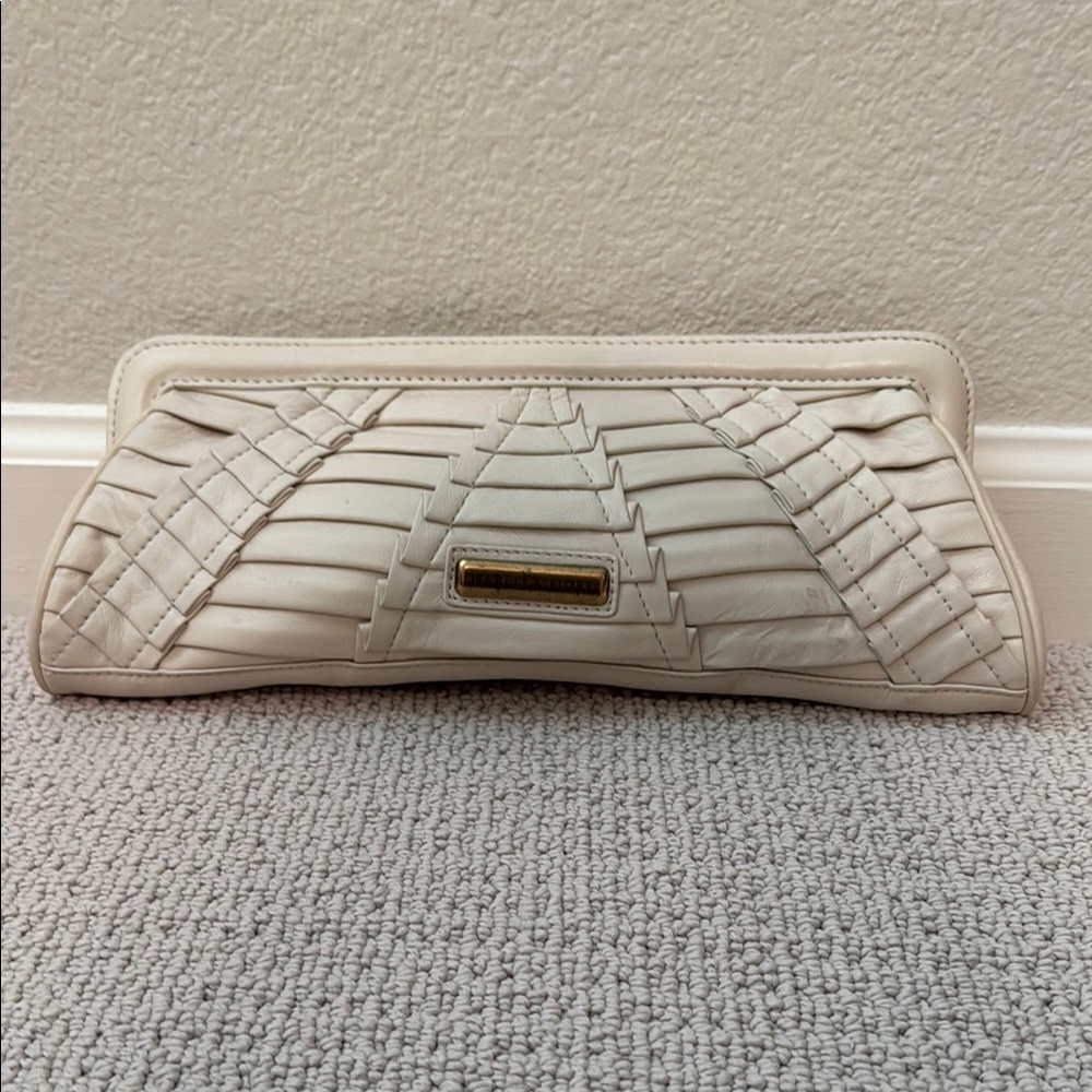Isabella Fiore Cream Quilted Clutch
